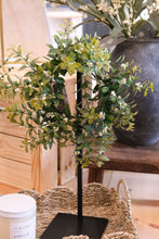 Load image into Gallery viewer, Jasmine Wreath