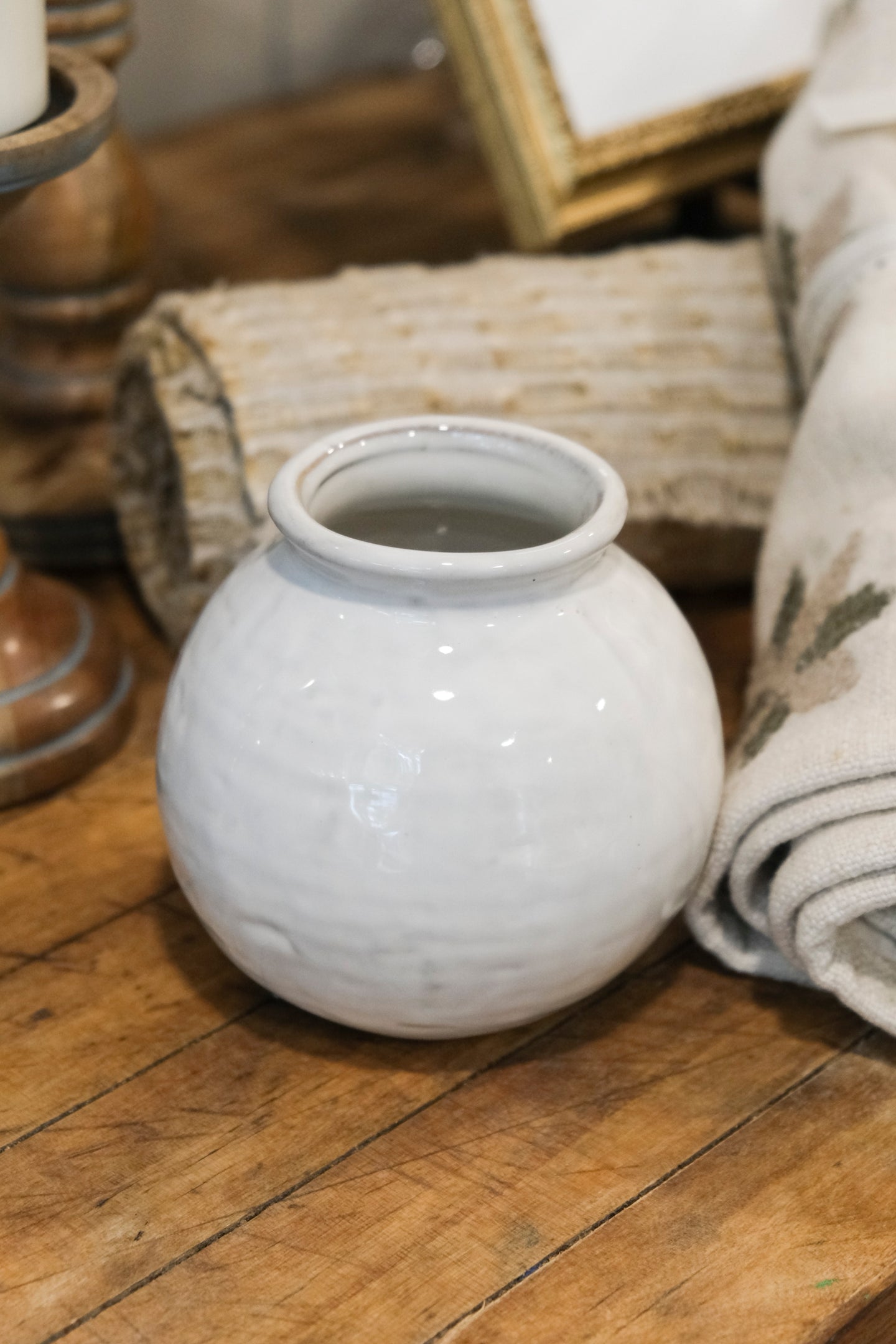 Round Ceramic Bud Vase