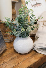 Load image into Gallery viewer, Round Ceramic Bud Vase