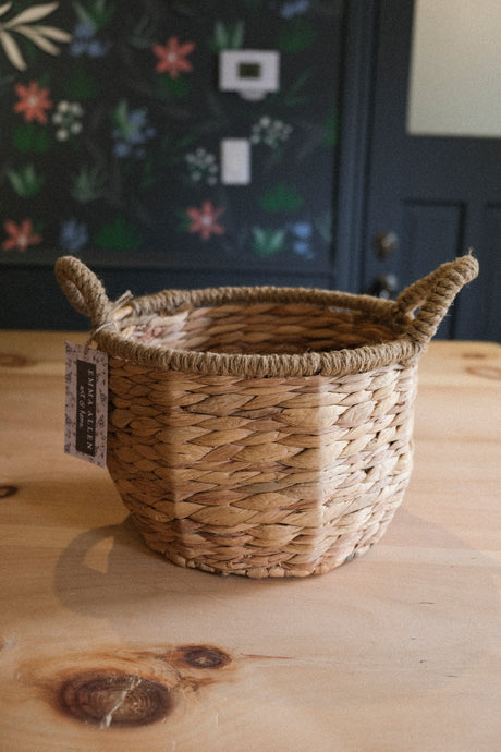Rounded Woven Baskets w/ Handles - Small