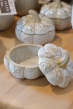 Load image into Gallery viewer, Porcelain Pumpkin Dish