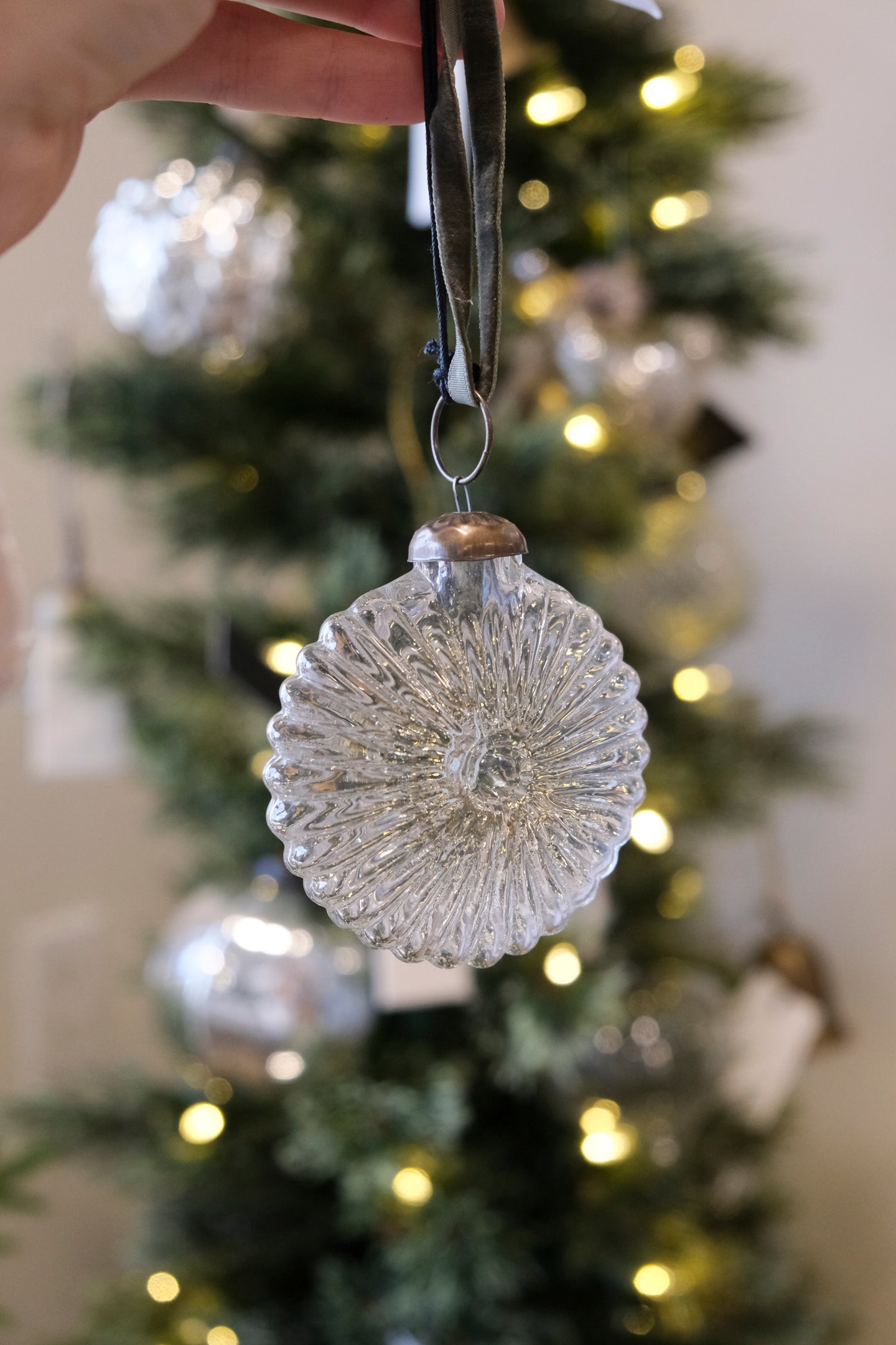 Shell Glass Ornament