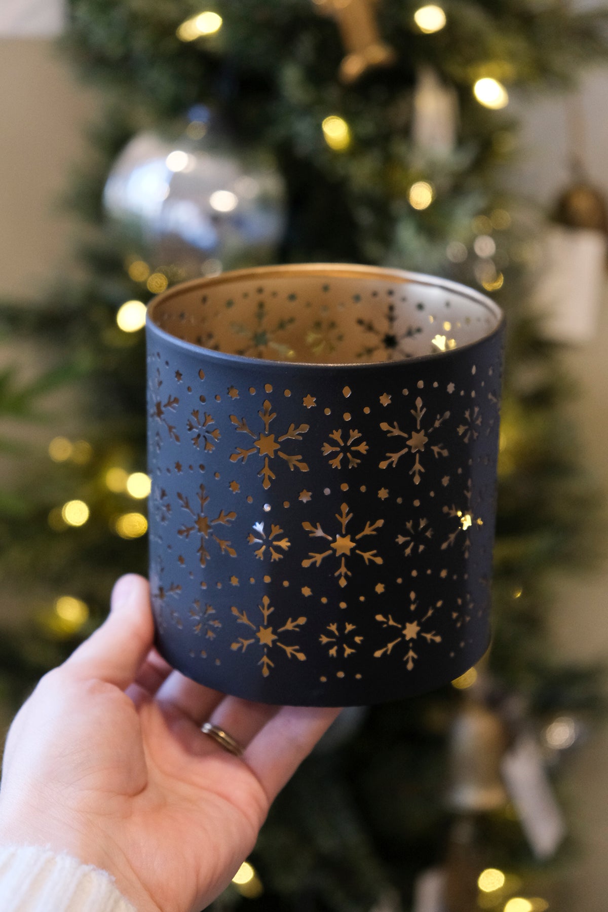 Black & Gold Snowflake Pot - Small