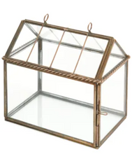Load image into Gallery viewer, Glass Terrarium House