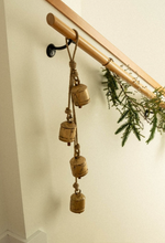 Load image into Gallery viewer, Rustic Bell Cascade - Large